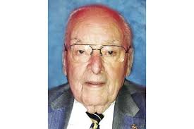 Elwood Groomer Obituary (1917