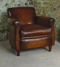 D'entretien facile, le fauteuil est un avec notre kit cuir absorb vous nettoierez et entretiendrez aisément votre nouveau fauteuil en cuir, qui. Fauteuil Anglais Wessex En Cuir De Vachette Longfield 1880