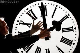 Ora de iarnă se aplică în fiecare an, în ultima noapte de sâmbătă spre duminică din luna octombrie. Ora De Vara Stiri De Cluj