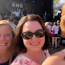 Taxi service with good English and reliable pickup