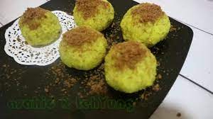Le nasi kuning (indonésien pour « riz jaune »), ou parfois appelé nasi kunyit (« riz curcuma »), est un plat indonésien de riz cuit avec du lait de coco et du curcuma,, ce qui donne son nom au nasi kuning (« riz jaune »). Cara Membuat Ketan Kuning Serundeng Youtube