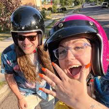 In case you missed it, @billyhobes PROPOSED to @amander007  🥳🥳🥳🥳🥳🥳🥳🥳🥳🥳🥳🥳🥳 Head over to @hobenmedia to WATCH the proposal  and CONGRATULATIONS to Bill and Amanda!!! ❤️❤️❤️