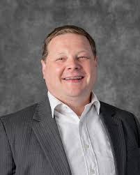 Lucia Barnes's Instagram, Twitter & Facebook