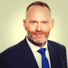 and the job is as fascinating and inspiring as Lianna Müller 's post!  Promised! Thanks Lianna🙌