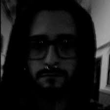 Dani Rob's Instagram, Twitter & Facebook