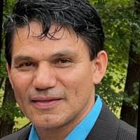 Edwin Toscano's Instagram, Twitter & Facebook