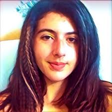 Daria Rose Fritts (@lovedragonfruit)