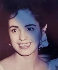 CANTANTE ROSALIA JULIÁN, DEL TRÍO LAS HERMANITAS JULIÁN, Y VIUDA DE GERMÁN VALDÉS "TIN TAN" QUIEN NACIÓ UN DÍA COMO HOY 4 DE ABRIL PERO DEL AÑO 1931. 92 años MUCHAS FELICIDADES,