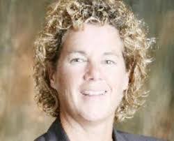 Vicki Kearney's Instagram, Twitter & Facebook