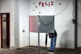 1 de 1 nicolás maduro, logo após o anúncio de vitória nas eleições deste domingo (20) — foto: Fvdcwhbpcck 6m