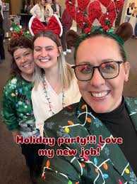 The holiday party for Beedoo's work was a good time yesterday 🤘