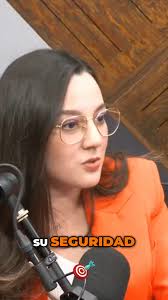 🦷✨ “Sí, los dientes de leche se caen… pero importan más de lo que crees.”  , Durante casi 6 años, esos pequeños dientes ayudan a tu hijo a hablar,  comer, sonreír y desarrollar su autoestima. , Descubre ...