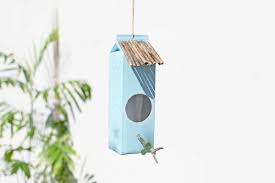 Cette petite boite (12 x 8 x 9 cm) nichoir personnalisée sera idéale pour offrir des œufs de pâques aux. Mangeoire Oiseaux Diy C Monetiquette