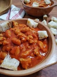 Mescolare e far cuocere i fagioli alla messicana ancora per 10 minuti circa. Fagioli Alla Messicana Con Salsicce Piatto Semplice Ricco Di Gusto