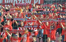 Players playing abroad widzew lodz. Kibice Na Meczu Widzew Lodz Miedz Legnica Zdjecia Film Gazeta Wroclawska