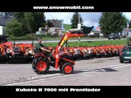 Unser testerteam hat unterschiedliche marken ausführlich verglichen und wir zeigen unseren lesern hier alle ergebnisse unseres vergleichs. Kleintraktor Kubota B7000 Mit Frontlader Youtube