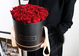 Cette expression est issue de l'argot de la fin du xixe siècle. Fleurs De Paris Unser Zeitloser Klassiker Royal Red Facebook