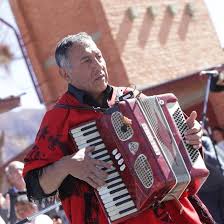 Profile for Fortunato Ramos