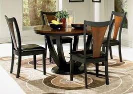 Boyer Black Cherry Table W 4 Cherry Dining Chairs Category Dining Room Boyer Black Cherry Round Dining Room Round Dining Room Sets Kitchen Table Settings
