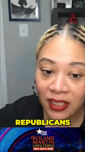 MelaniaTrump plagiarizes parts of @MichelleObama's 2008 Democratic National  Convention speech. #NewsOneNow #RNC2016