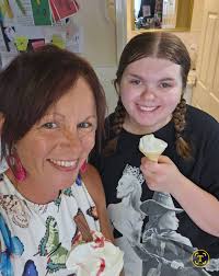 Today we are sharing Happy 21st Birthday love for our wonderful Charlotte  💋..My beauuuuutiful niece