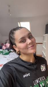 Kenneth Limerick's Instagram, Twitter & Facebook