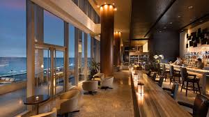 Gäste des neuen conrad bengaluru erwarten beeindruckende ausblicke auf den ulsoor see in bangalore. First Look Conrad Manila Business Traveller