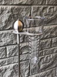 Regenmesser 2 0 Aus Edelstahl Und Kunststoffeinsatz 125cm Hoch Aus Edelstahl Regenmesser Und In 2020 Regen Messer Edelstahl Kunststoff