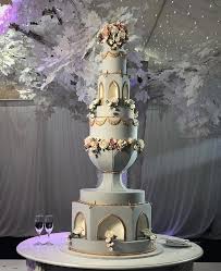Karisha Extreme Cake Makers Cremedelacakes Cake Makers Extreme Cakes Extreme Cake Makers