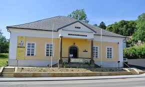 Chtěli bychom vás pozvat k prožití příjemných chvil v podhůří orlických hor do hotel panský dům se nachází v malebném městečku žamberk, které je branou do orlických hor. Stadtmuseum Zamberk Senftenberg In Bohmen Museen Galerien Und Andere Sammlungen Ceska Republika Pardubicky Kraj