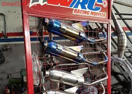 Asap berwarna putih yang keluar dari knalpot motor itu bisa dipastikan adalah adanya pelumas/olie jika olie habis dan tidak ketahuan, maka pada akhirnya bisa sangat fatal terhadap mesin secara jika tenaga motor terasa sangat loyo, maka bisa jadi yang terjadi adalah keausan pada ring oli atau. Mesin Jupiter Mx Kasar Dan Loyo Asap Putih Jupiter Mx Bunyi Kasar By Otodidak Tr