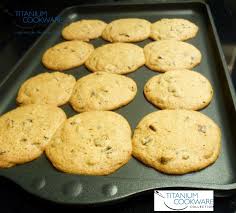 Bake Cookies Without Using Silicon Baking Sheets Or Parchment Paper No Greasing Or Flouring Required Baking Silicone Baking Sheet Baking Sheet