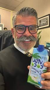 Does carnival cruise ship have coconut water?