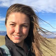 Suzanne Hazelzet 苏姗娜 Email & Phone Number