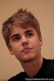 Cute, Sexy, AND Hot Justin Bieber Singapore pics