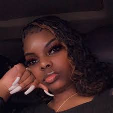 Kiesha Green's Instagram, Twitter & Facebook