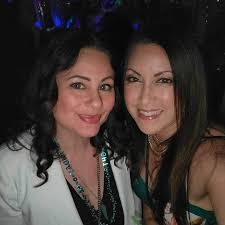 Tami Holtz's Instagram, Twitter & Facebook