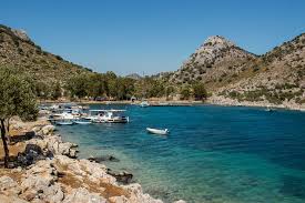 Kıyıkışlacık mahallesi milas ilçesinde, güllük körfezi sahil şeridinde, güllük beldesinin tam karşısında yer alan büyük bir mahalledir. Serce Limani Fotograflari Taslica Marmaris Mugla Turkiye Cekergezer Hakan Aydin Gezgin Fotografci Fotografcilar Fotograf Geziler