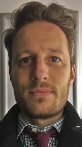 Children's author Gavin Rhodes writes debut book Superstar Kids while  commuting