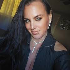 Veronica Binder's Instagram, Twitter & Facebook