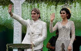 Datuk seri utama tengku adnan bin tengku mansor (jawi: 10 000 Guests Drive Through Wedding Reception Of Ku Nan S Son