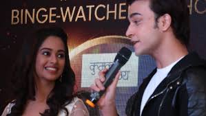 Kumkum Bhagya S Prachi And Ranbir It Is Always Special To Win A Zee Rishtey Award Zee5 News And asks him not to judge him. zee rishtey award
