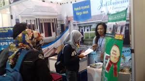 Penginapan murah di solo dekat uns baru 2020 stasiun purwosari balapan solok manahan bandara ums dibawah 100 ribu hotel ada kolam renang agoda penginapan djayakarta ini letaknya tidak. Cari Informasi Rumah Murah Di Solo Raya Datang Saja Ke Pameran Rumah Rakyat Di Mal Paragon Tribun Solo