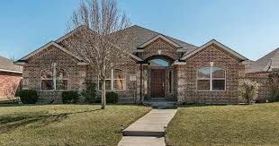 Sold 6909 Thunder Rd Amarillo Tx 79119 214 900 3 Beds 2 Baths 1997 Sq Ft For More Information Contact Christy Price With Images House Styles Property Real Estate