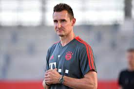 Klose, whose last day as assistant coach at bayern munich was saturday, told kicker magazine on thursday that he will not be taking up any other coaching opportunities anytime soon. 90plus Cheftrainer Bei Dusseldorf Klose Soll Ein Kandidat Sein 90plus