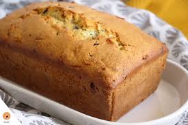 Cake Gourmand Aux Pommes Amandes Et Pepites De Chocolat Pepite Chocolat Recette Cake Sucre Cake Pomme Chocolat
