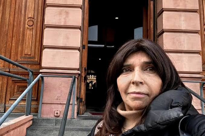Tras la polémica, el Gobierno finalmente acreditó a Silvia Mercado en la  Casa Rosada - LA NACION