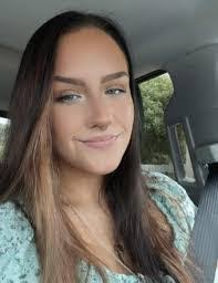 Sharon Slaven's Instagram, Twitter & Facebook