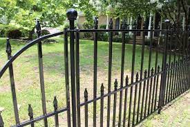 The No Dig Empire Fence Is Easy To Install With No Digging Required Simply Drive The Spikes Into The Ground With A Ham Garden Decor Outdoor Decor Installation