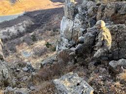 Şırnak'ta pkk'lılar besta taburu üs bölgesi ve yol kontrolü yapan korucu timine roketli ve uzun namlulu silahlarla saldırması sonrasında başlatılan operasyonda 2 pkk'lı ölü ele geçirildi.pkk'lılar tarafından besta taburu üs bölgesi ve yol kontrolü yapan k. Son Dakika Operasyon 4 Ilde Yildirim 13 Bestler Dereler Operasyonu Baslatildi Haberler Gundem Haberleri